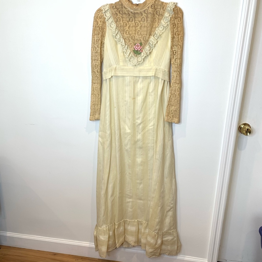 VTG prom dress / wedding gown - size 10/12
